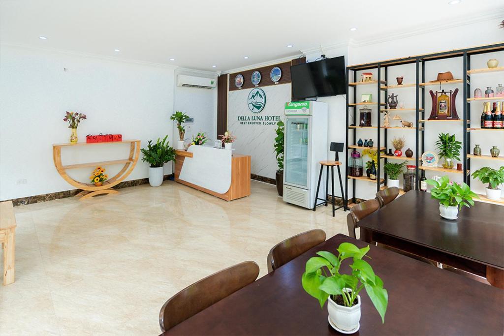نينه بينه Della Luna Hotel المظهر الخارجي الصورة